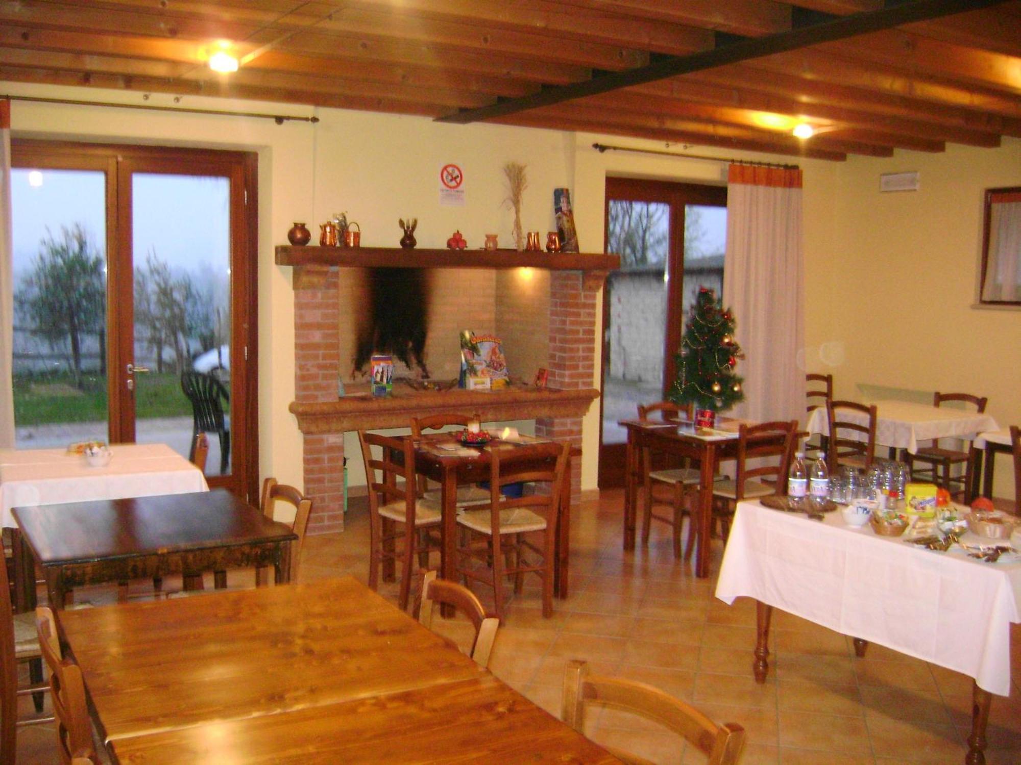 Salionze Agriturismo Le Sigalette מראה חיצוני תמונה